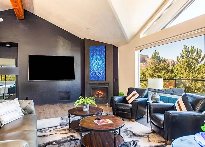 Stunner Hot Tub Red Rock Views Sedona